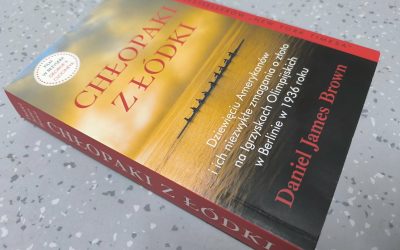 „Chłopaki z łódki” – sport, historia i siła zespołu.